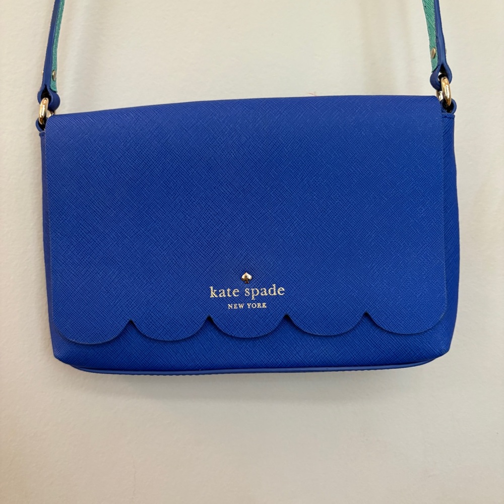 👜 Kate Spade New York Cedar Street Scallop Crossbody – Blue/Green – 100% Leather